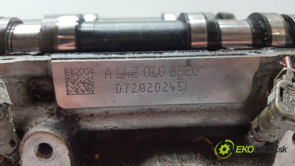 MERCEDES-BENZ C320 CDI W 204 2007 165kW W 204 2987 Hlava valcov 6420108820 (Hlavy valcov)