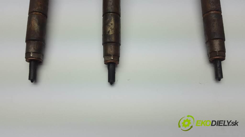 MERCEDES-BENZ C320 CDI W 204 2007 165kW W 204 2987 vstřikovací ventily KOMPLET 6420701387