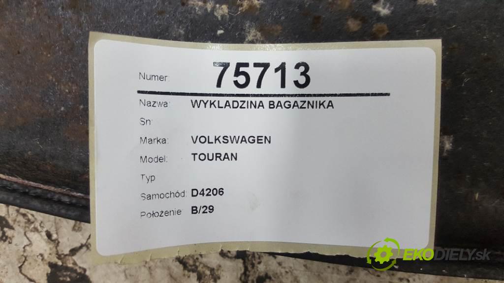 VOLKSWAGEN TOURAN  2009 77kW    1896 krytina kufr