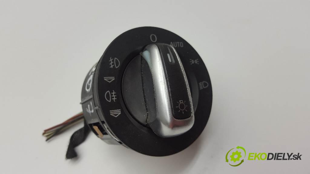 AUDI A6 ALLROAD LIFT 2009 176KW ALLROAD LIFT 2967 Prepínač svetiel 4F1941531E (Prepínače, spínače, tlačidlá a ovládače kúrenia)