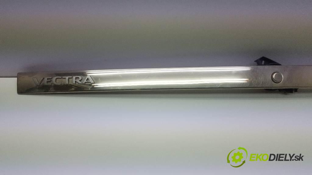 OPEL VECTRA C  2005 88kW    1910 Lišta dverí zad  (Lišty)