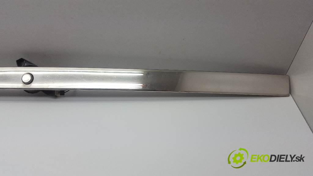 OPEL VECTRA C  2005 88kW    1910 Lišta dverí zad  (Lišty)