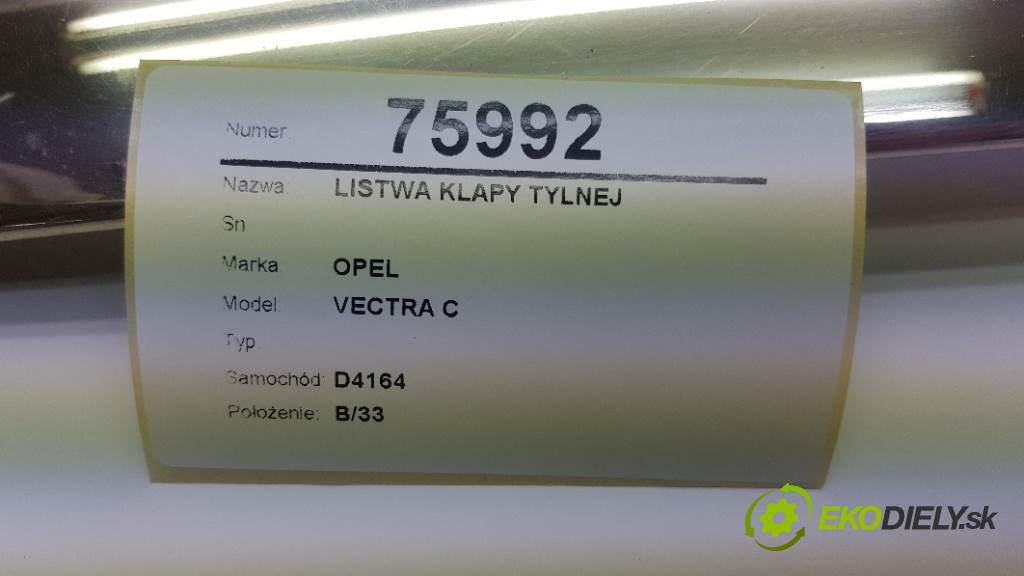 OPEL VECTRA C  2005 88kW    1910 Lišta dverí zad  (Lišty)