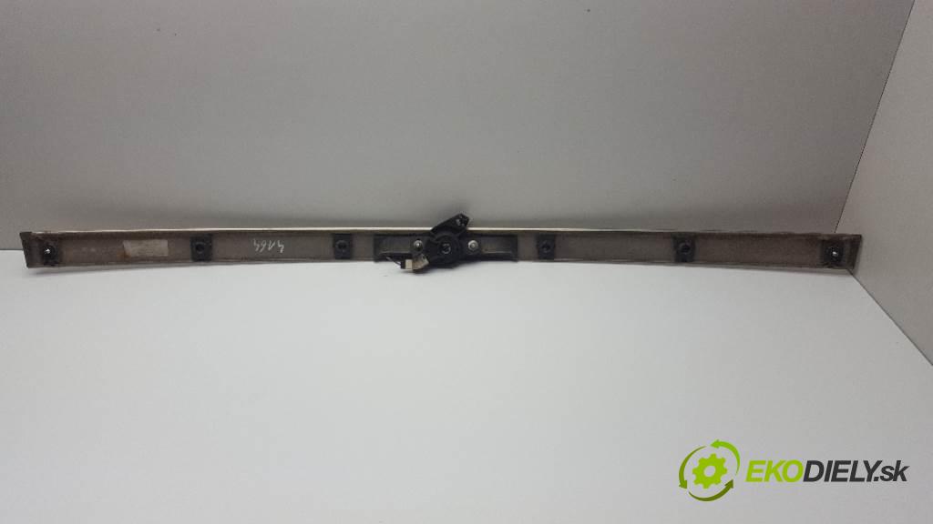 OPEL VECTRA C  2005 88kW    1910 Lišta dverí zad  (Lišty)