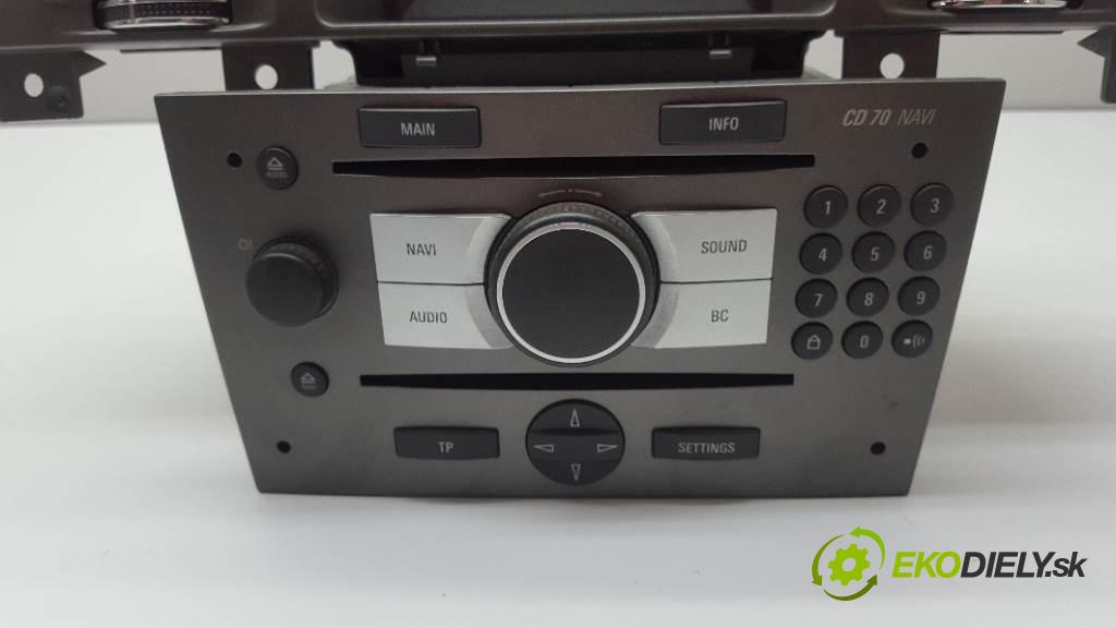 OPEL VECTRA C  2005 88kW    1910 RADIO 13188477 (Audio zariadenia)