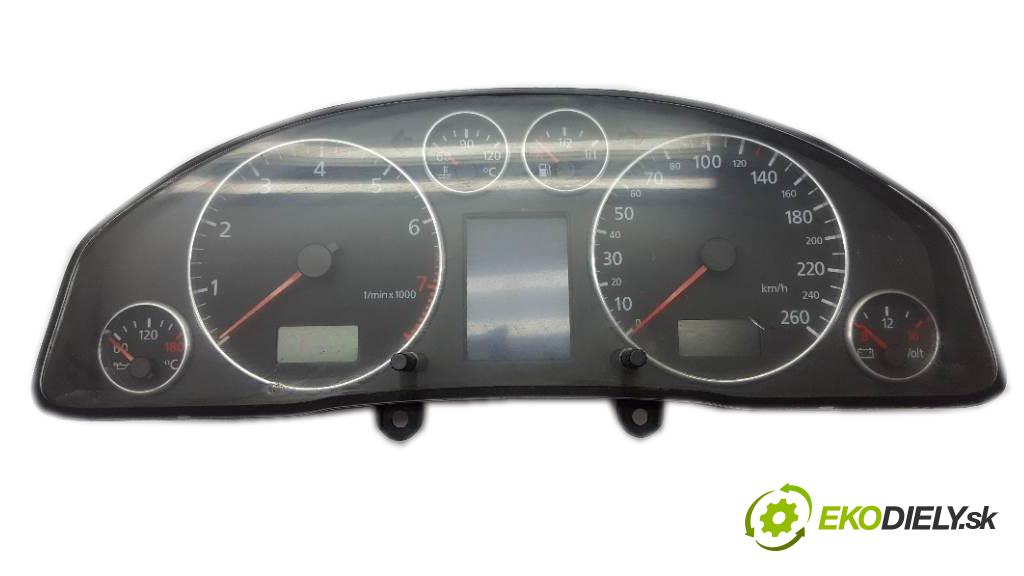 AUDI A6 C5 1999 110kW C5 1781 Prístrojovka 4B0920931C (Prístrojové dosky, displeje)