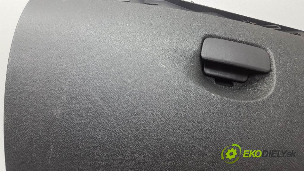 RENAULT MEGANE III 2012 81kW III 1598 Priehradka, kastlík spolujazdca  (Priehradky, kastlíky)