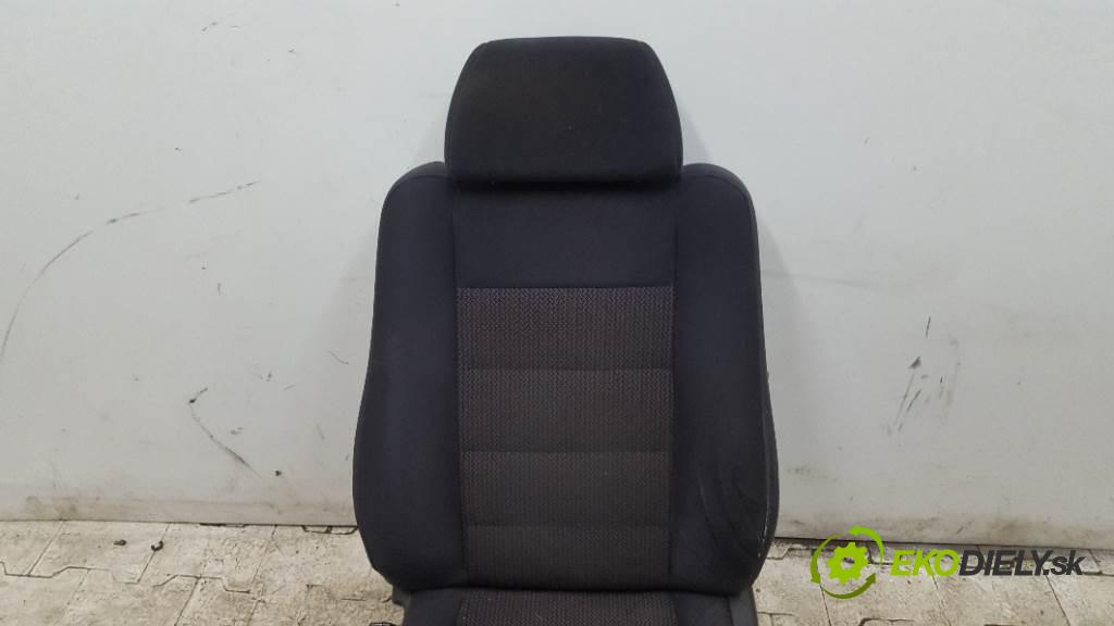 HONDA CIVIC  1996 84kW    1493 Sedadlo ľavy  (Sedačky, sedadlá)