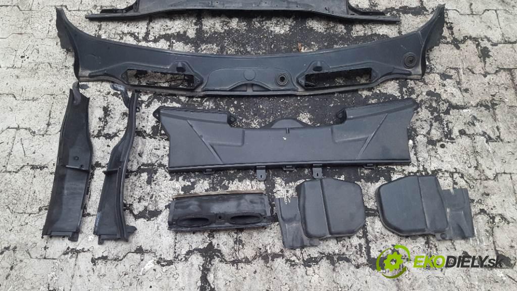 BMW 3 E91 320 2006 120kW 320 1995 Torpédo, plast pod čelné okno KOMPLET  (Torpéda)