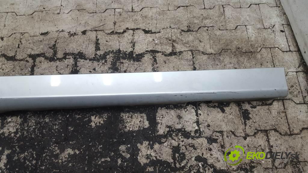 BMW 3 E91 320 2006 120kW 320 1995 prah pravy  (Ostatné)