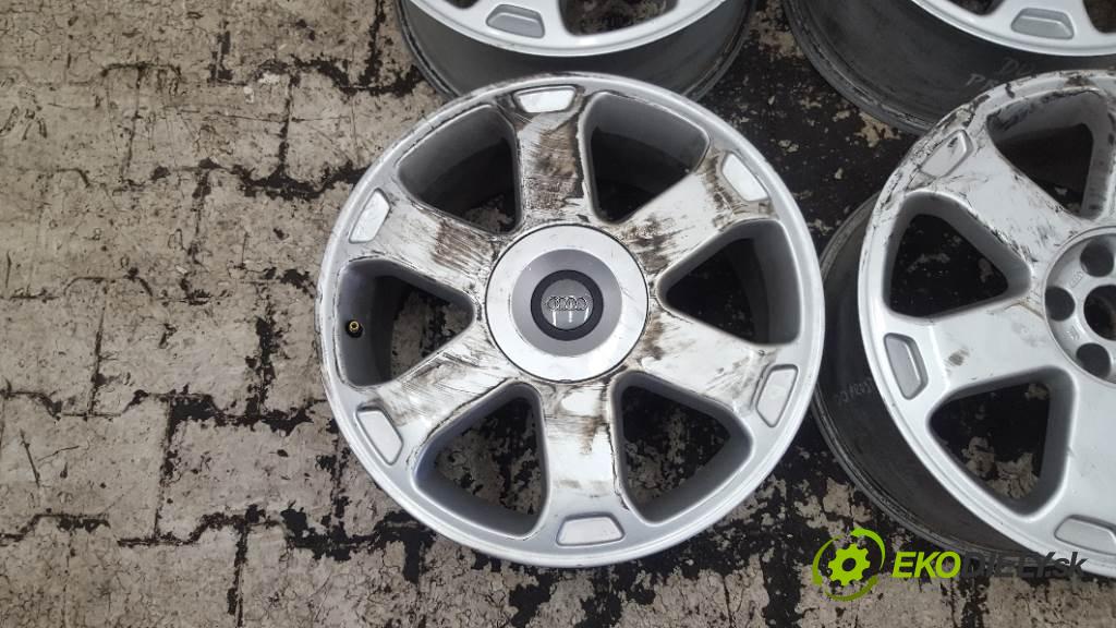 AUDI A3 8L 2001 74kW 8L 1896 disk 7.50JX17H2 ET32 5X100  8L9601025 (Hliníkové)