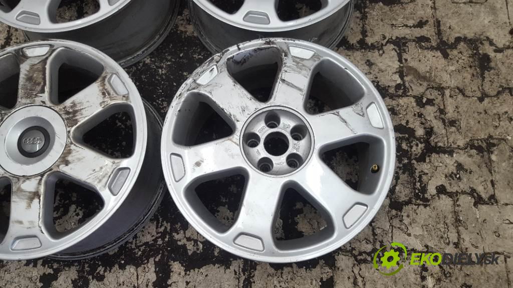 AUDI A3 8L 2001 74kW 8L 1896 disk 7.50JX17H2 ET32 5X100  8L9601025 (Hliníkové)