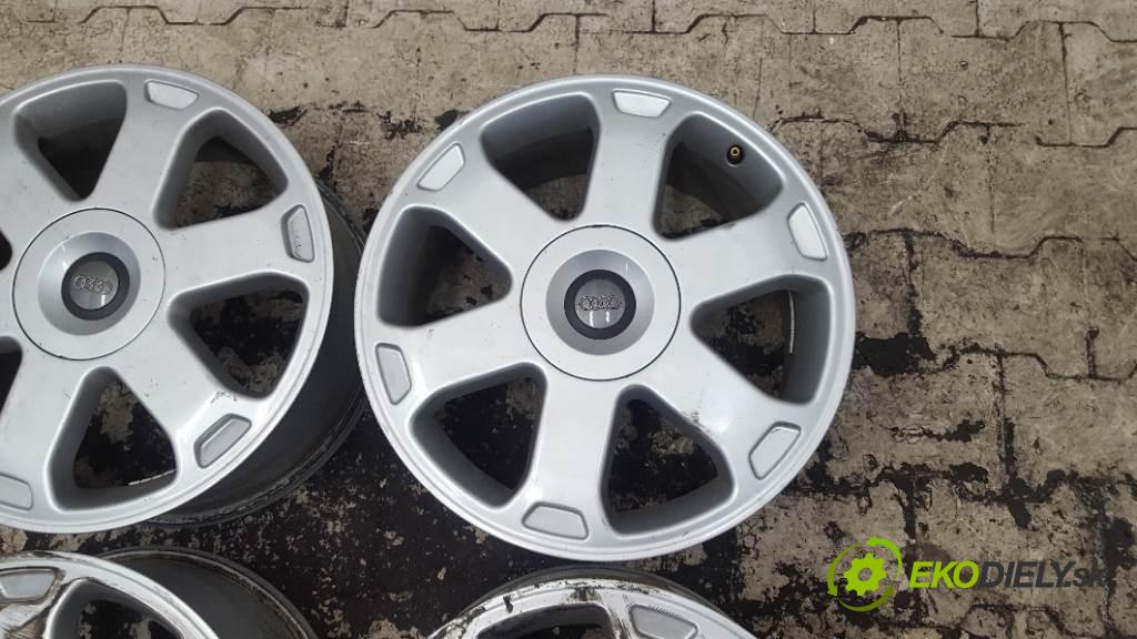 AUDI A3 8L 2001 74kW 8L 1896 disk 7.50JX17H2 ET32 5X100  8L9601025 (Hliníkové)