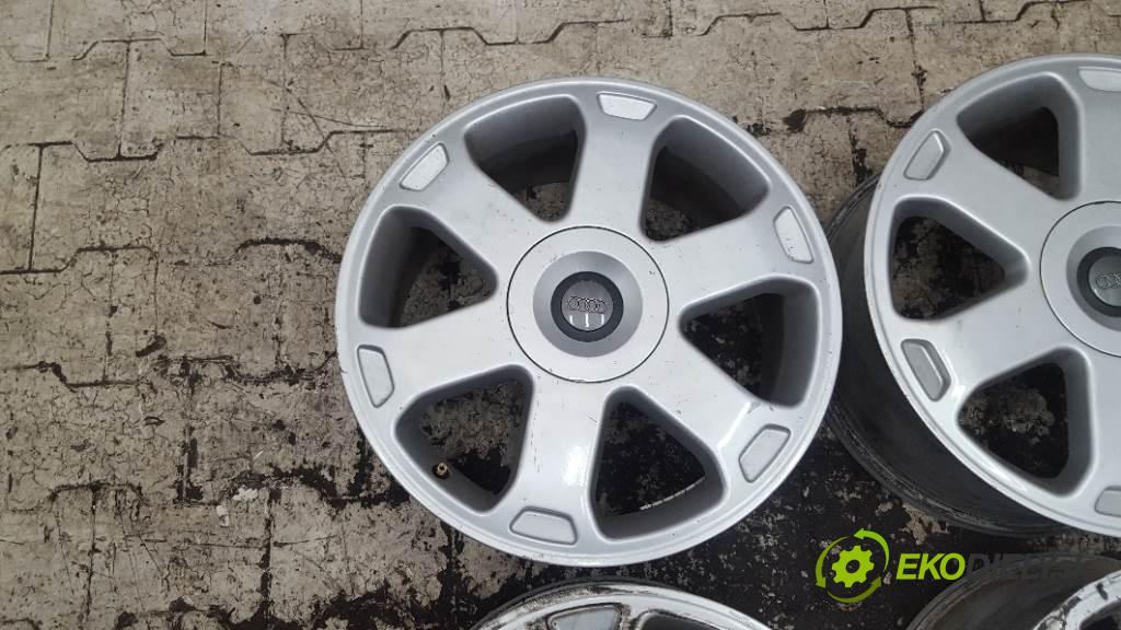 AUDI A3 8L 2001 74kW 8L 1896 disk 7.50JX17H2 ET32 5X100  8L9601025 (Hliníkové)