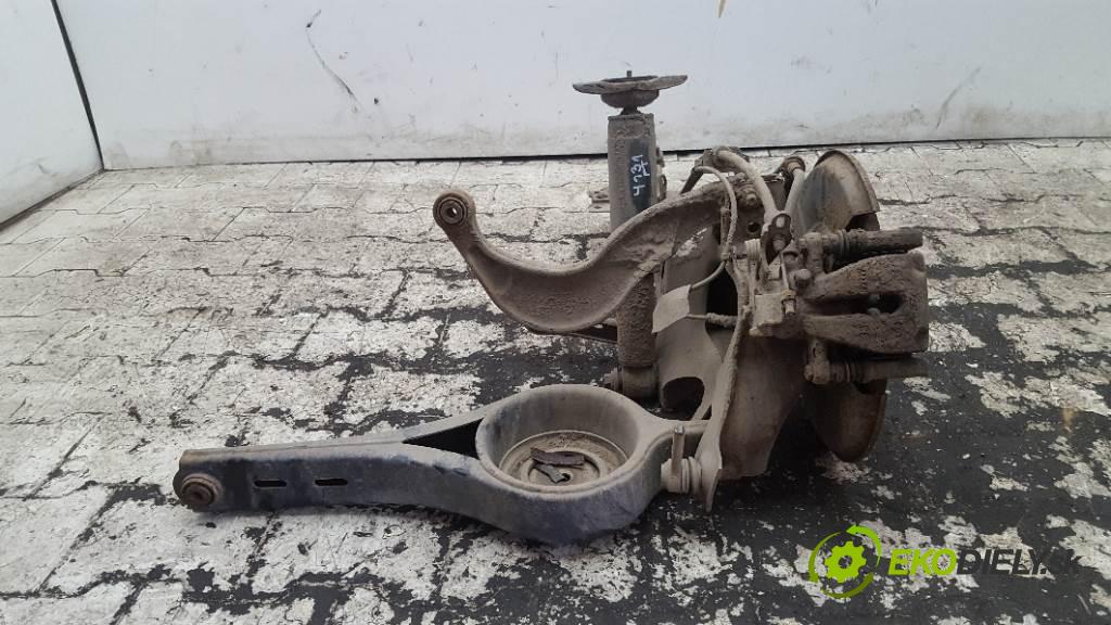 FORD S-MAX  2008 107kW    1999 náboj zad pravá