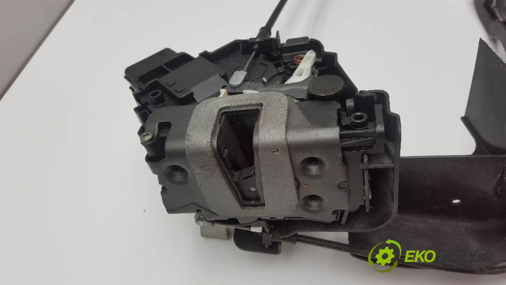 FORD S-MAX  2008 107kW    1999 zámok přední část pravý 6M2AR21812AC 6PIN