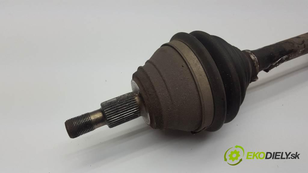 SKODA OCTAVIA  2003 74kW   1896 Poloos ľavá strana  (Poloosy)