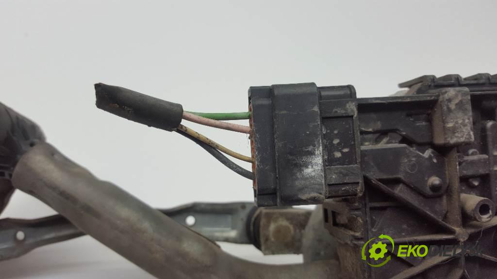 RENAULT TWINGO  2008 56kW    1149 Mechanizmus stieračov predný 8200364766F (Motorčeky stieračov predné)