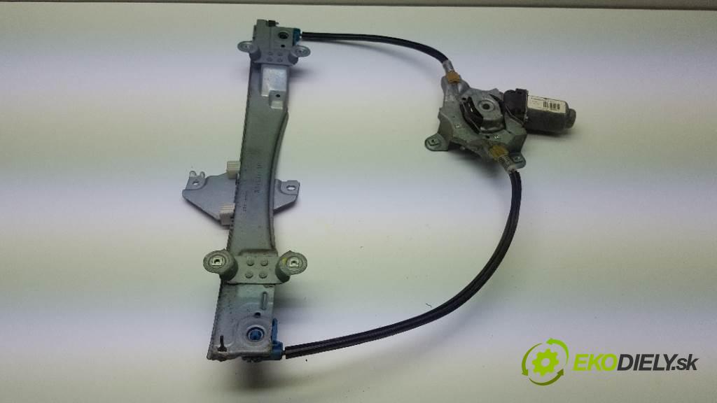 RENAULT TWINGO  2008 56kW    1149 mechanismus okna přední část levý