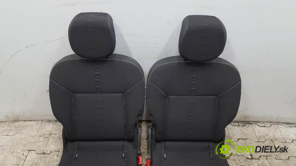 RENAULT TWINGO  2008 56kW    1149 Sedadlo zad  (Sedačky, sedadlá)