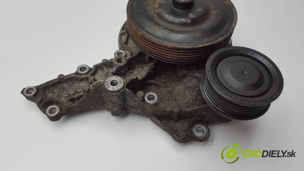 MERCEDES-BENZ W211  2006 170kW   2996 pumpa vody  (Vodní pumpy)