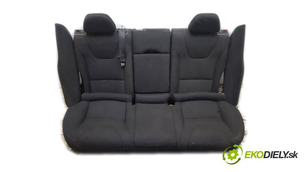 VOLVO V 60       Sedadlo zad  (Sedačky, sedadlá)