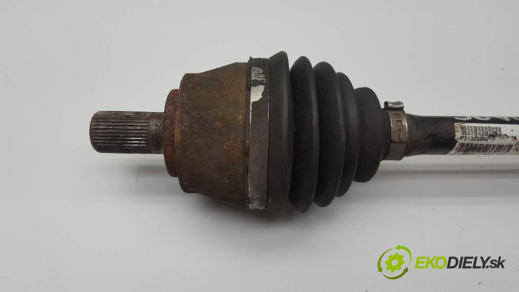 VOLVO V 40 II 2014 140kW II 1969 Poloos ľavá strana P31325960 (Poloosy)