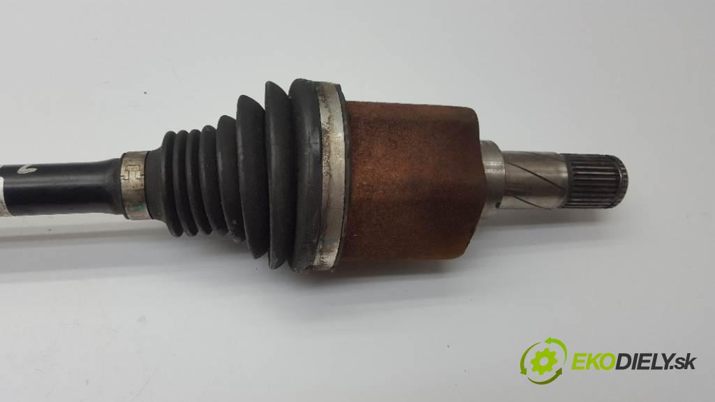 VOLVO V 40 II 2014 140kW II 1969 Poloos ľavá strana P31325960 (Poloosy)