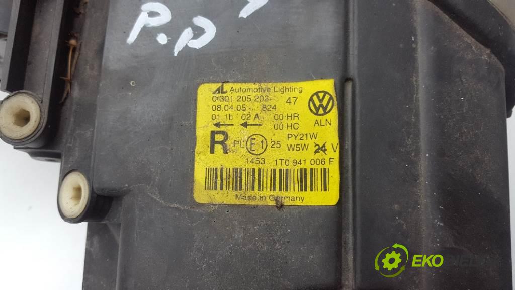 VOLKSWAGEN TOURAN  2005 103kW   1968 Svetlomet pravy 1T0941006F (Pravé)