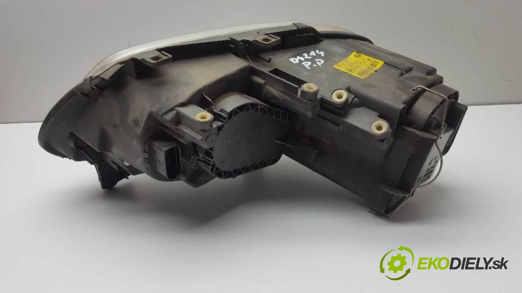 VOLKSWAGEN TOURAN  2005 103kW   1968 Svetlomet pravy 1T0941006F (Pravé)