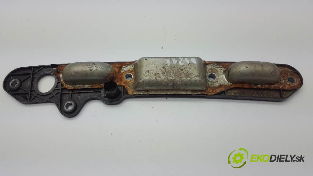 VOLKSWAGEN TOURAN  2005 103kW   1968 Lišta dverí zad  (Lišty)