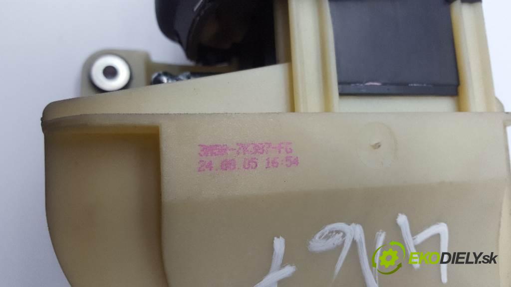 FORD FOCUS II C-MAX  2005 74kW   1596 Kulisa 3M5R-7K387-FG (Rýchlostné páky / kulisy)