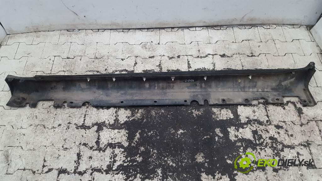 BMW X5  2008 173kW   2993 práh pravý  (Ostatní)