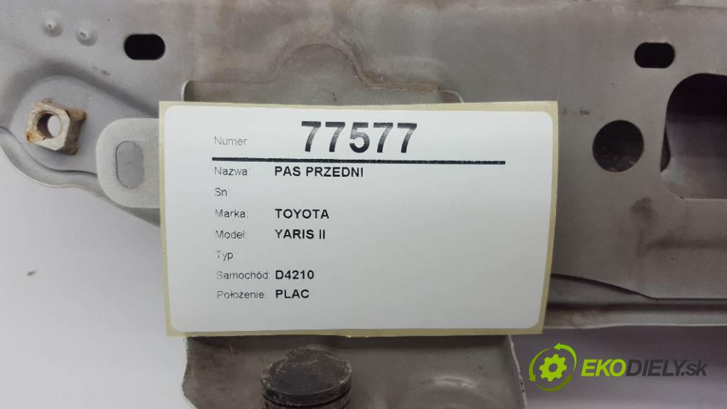 TOYOTA YARIS II  2011 51kW   998 Držiak predný  (Výstuhy predné)