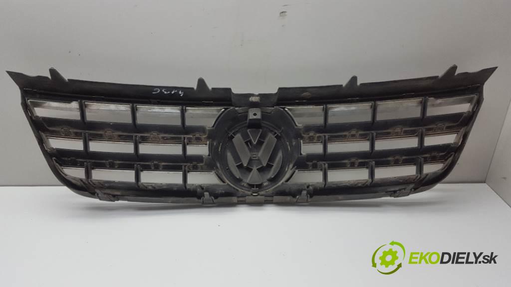 VOLKSWAGEN TOUAREG 7L 2004 230kW 7L 4921 mřížka maska 7L6853653 (Mřížky (masky) chladičů)
