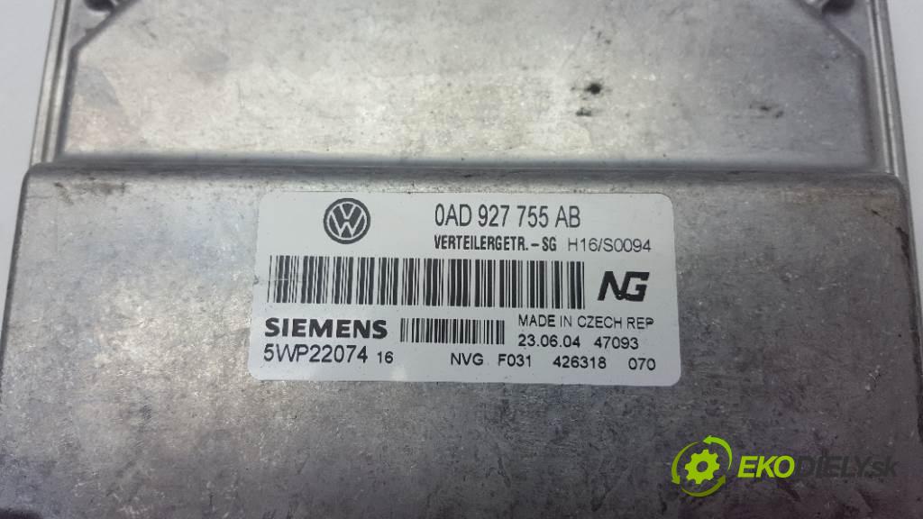 VOLKSWAGEN TOUAREG 7L 2004 230kW 7L 4921 riadiaca jednotka Motor 0AD927755AB (Riadiace jednotky)