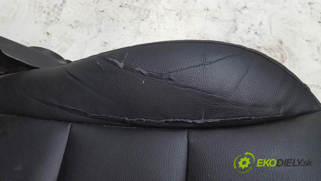MERCEDES-BENZ B180 CDI  2007 80kW     1992 Sedadlo ľavy  (Sedačky, sedadlá)