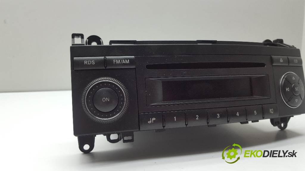 MERCEDES-BENZ B180 CDI  2007 80kW    1992 RADIO 1698200886 (Audio zariadenia)