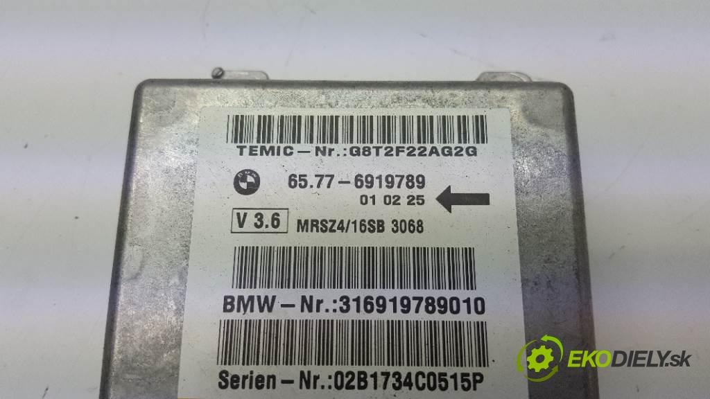 BMW E39  2002 120kW   2497 senzor airbag 65776919789 (Snímače)