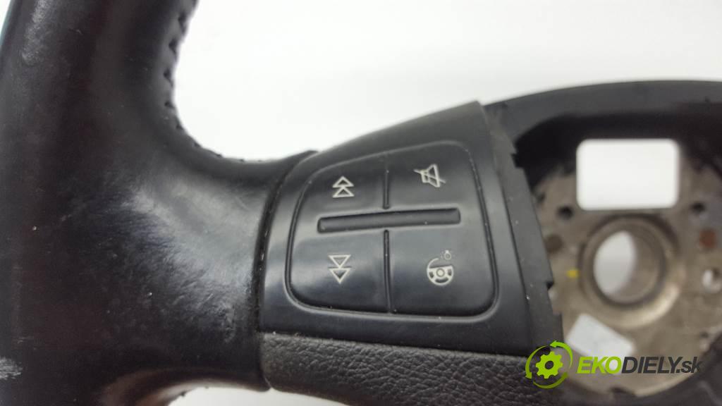 SKODA OCTAVIA  2005 75kW    1595 Volant 1Z0419891 (Volanty)