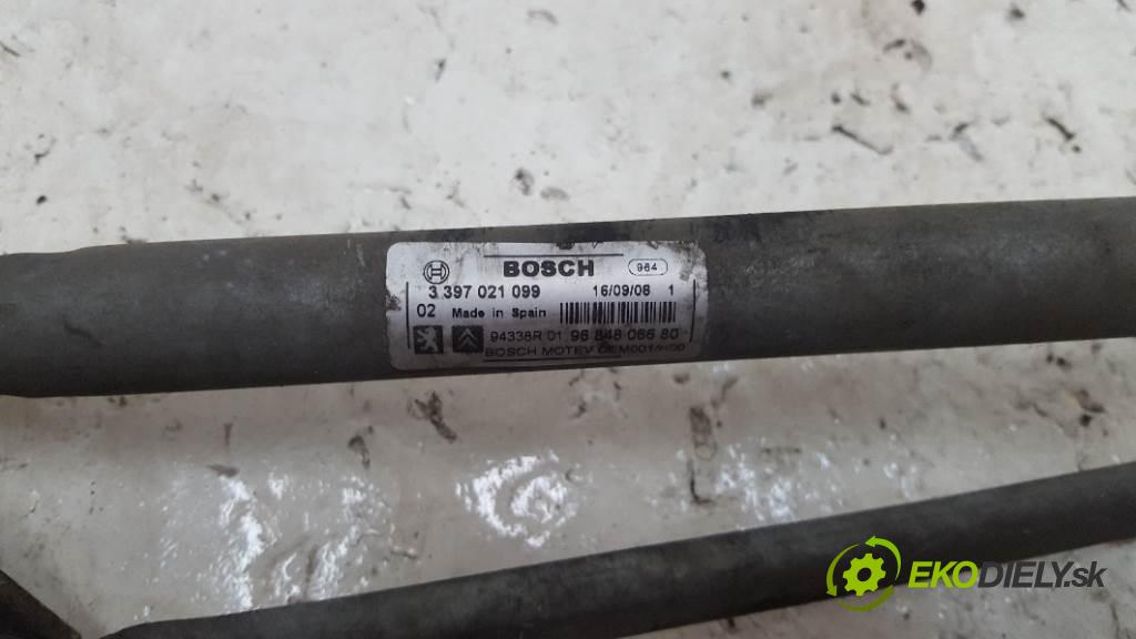 PEUGEOT 308 SW T7 2008 66,20 kw SW T7 1560 Mechanizmus stieračov predný 3397021099 4PIN (Motorčeky stieračov predné)