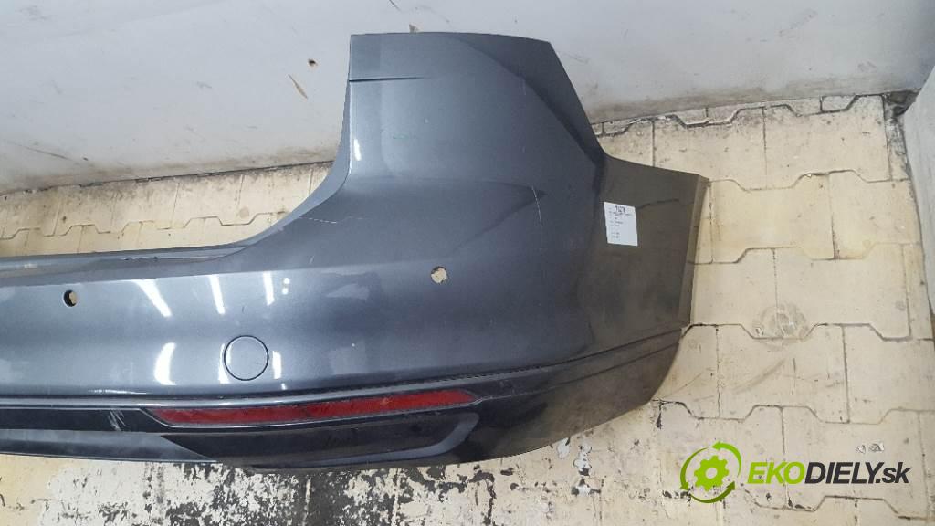 VOLKSWAGEN PASSAT  2015 110kW B8 1968 nárazník zadní část PDC