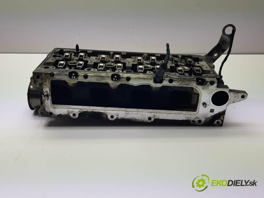 VOLKSWAGEN PASSAT  2015 110kW B8 1968 Hlava valcov 04l103064C (Hlavy valcov)