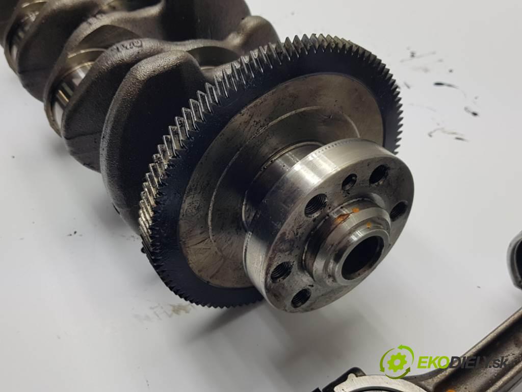 VOLKSWAGEN PASSAT  2015 110kW B8 1968 Kardaň, hriadeľ KLIKA: KOMPLET 20503004l (Ostatné)