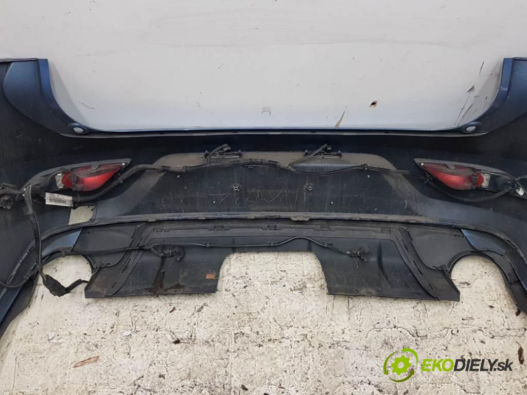 VOLVO V40 II 2015 120 kW II 1969 nárazník zadní část PDC