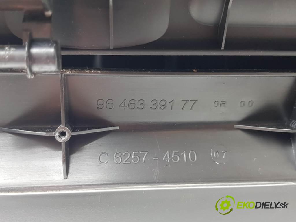 CITROEN C4  2005 100 kW   1997 Priehradka, kastlík spolujazdca 9646339177 (Priehradky, kastlíky)