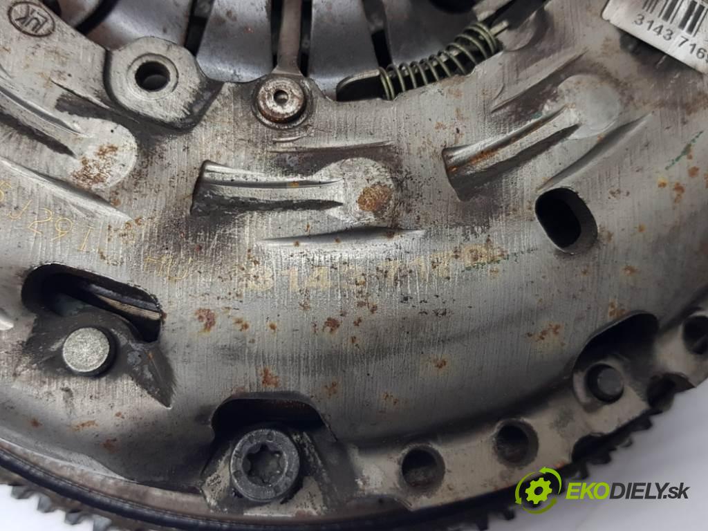 VOLVO V40 II 2015 120 kW II 1969 koleso zotrvačníkové 31437169 LUKL (Zotrvačníky)