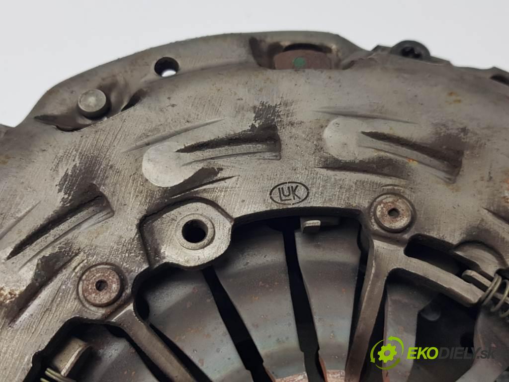 VOLVO V40 II 2015 120 kW II 1969 koleso zotrvačníkové 31437169 LUKL (Zotrvačníky)