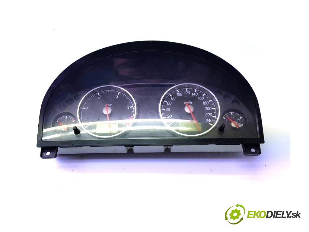 FORD MONDEO  2001 85kW    1998 Prístrojovka 1S7F-10841 (Prístrojové dosky, displeje)