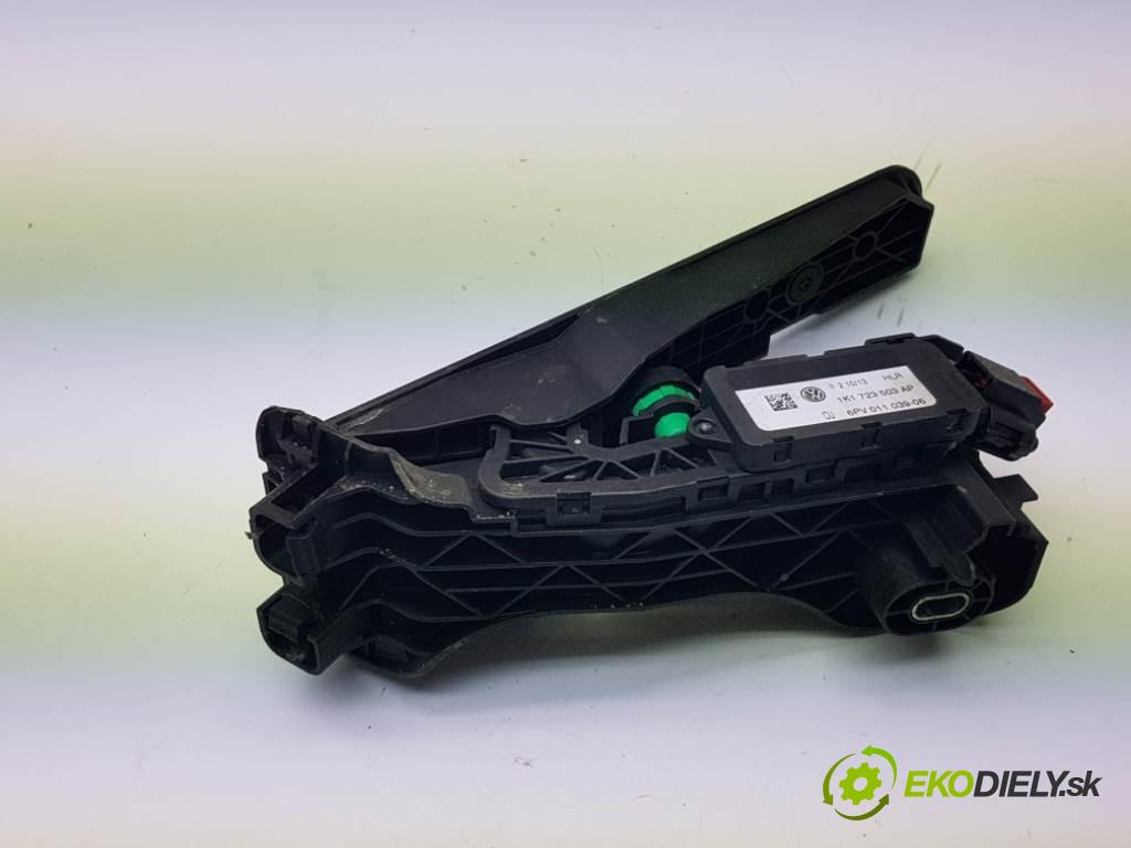 VOLKSWAGEN PASSAT  2013 130kW B7 1968 Potenciometer plynového pedálu 1K1723503AP (Pedále)